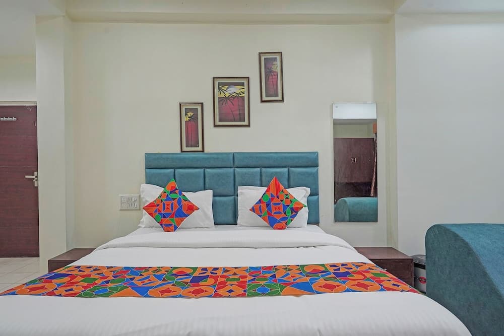 Fabhotel Rajtilak