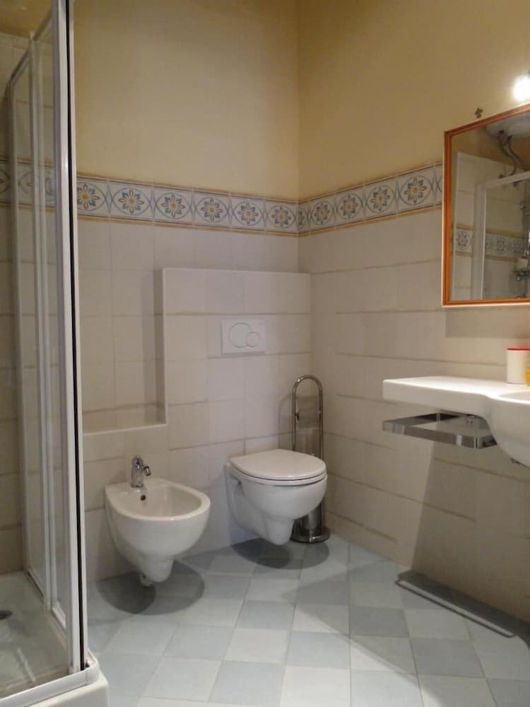 La Guardia B&B