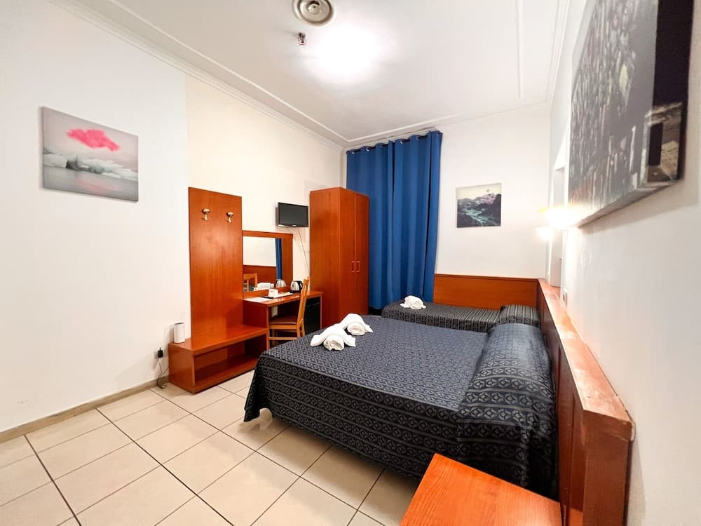 Alius Hotel