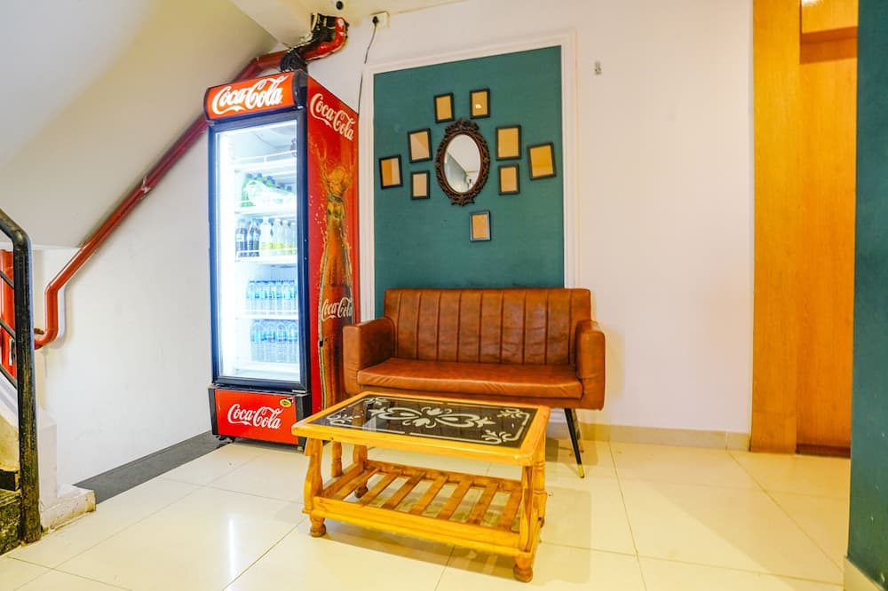 Fabhotel Silver Cloud