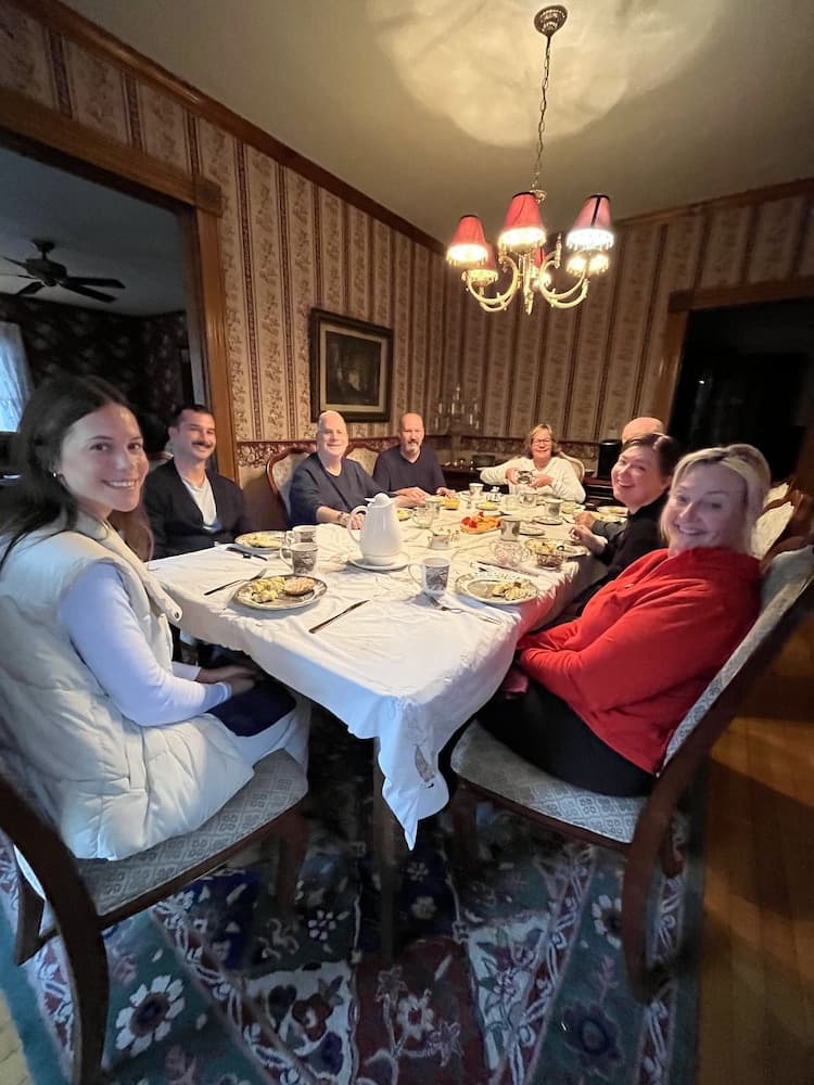 Cheney House Bed & Breakfast