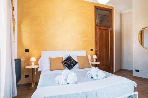 Golden Rooms