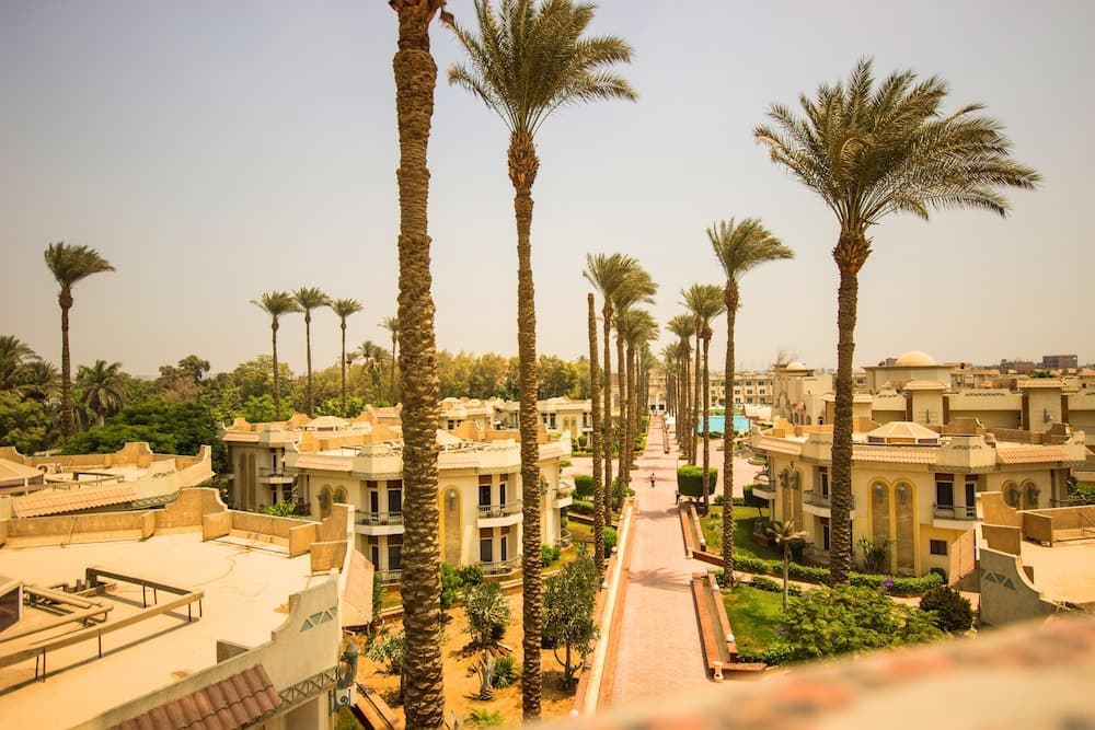 Cataract Pyramids Resort