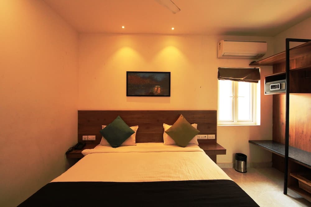 Hotel Arunaa Inn