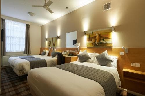Luna Simone Hotel