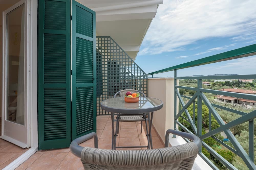 Julia Hotel