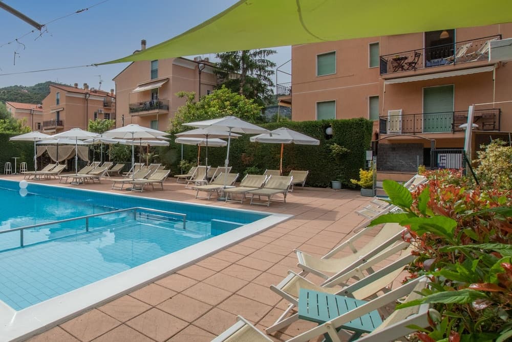Residence Holidays