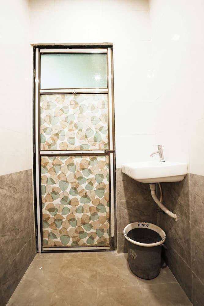 Hotel Metro Palace