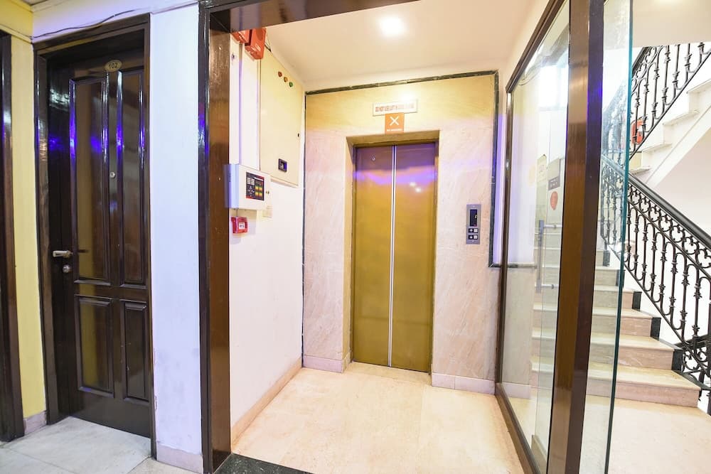 Fabhotel Green Park