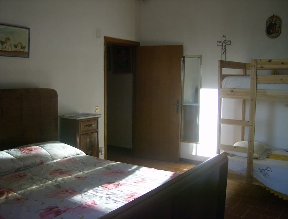 Casa Dina