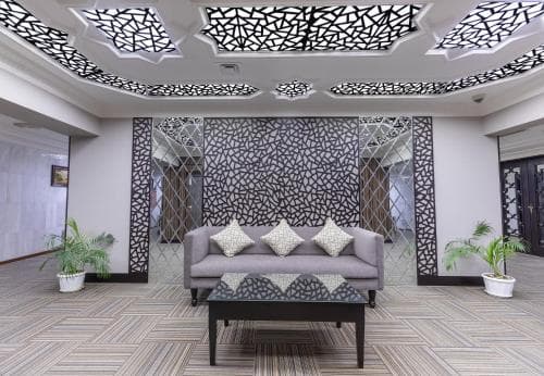Hamdan Plaza Hotel