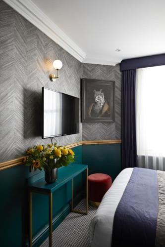 The Portico Hotel