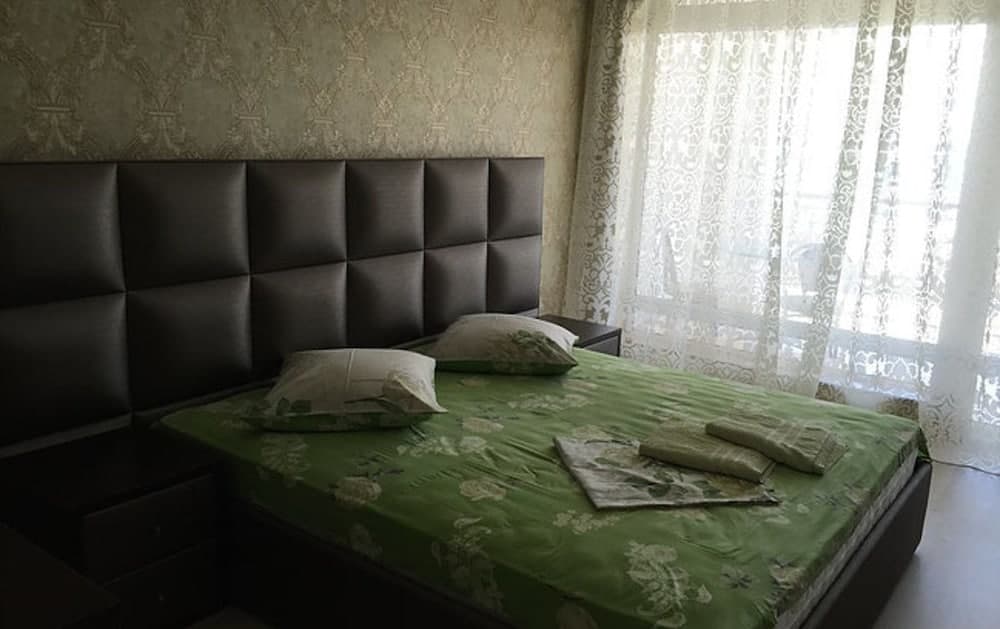 Lazurnaya 2