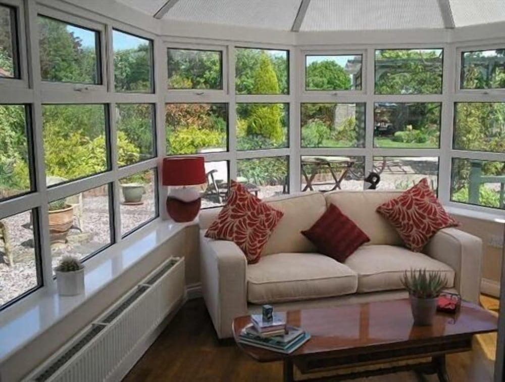 Roseville Bed & Breakfast
