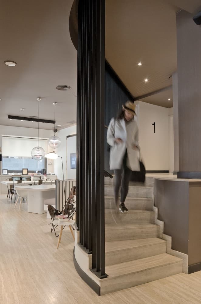 Pol & Grace Hotel