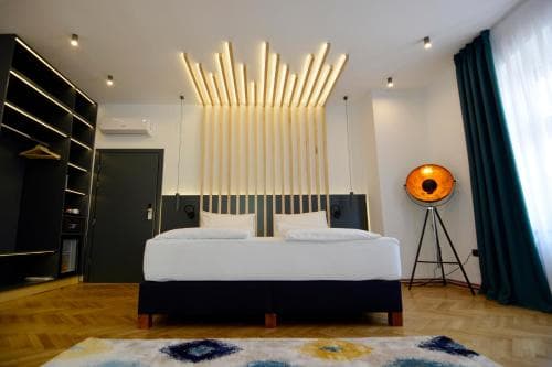 Huet Residence
