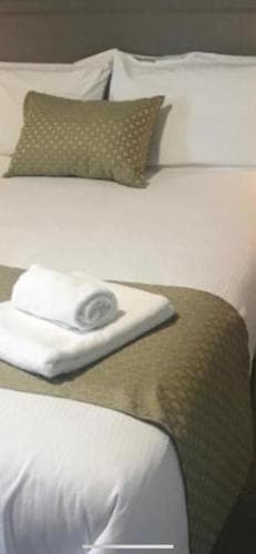Oak Lodge B&B