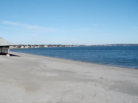 Harbor House Inn