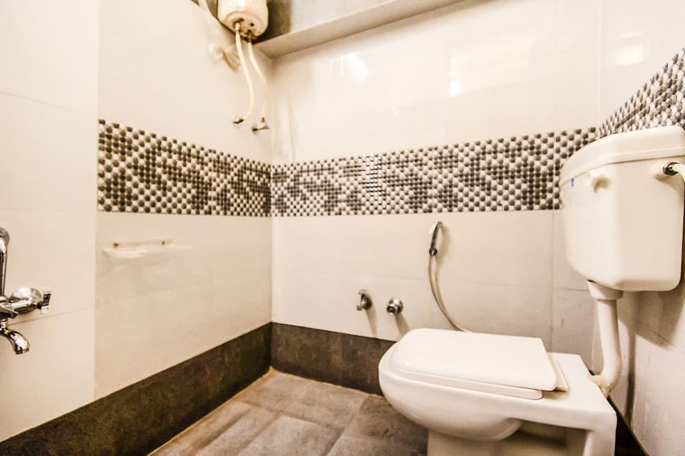 Fabhotel Saurabh Inn