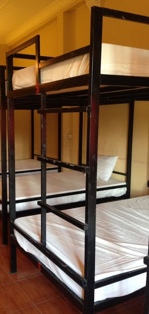 White River II Hostel