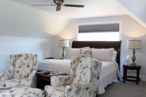 Anchorage Inn B&B