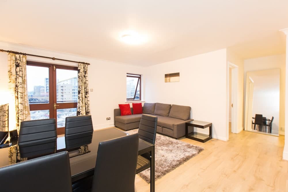 Limehouse Library Hotel