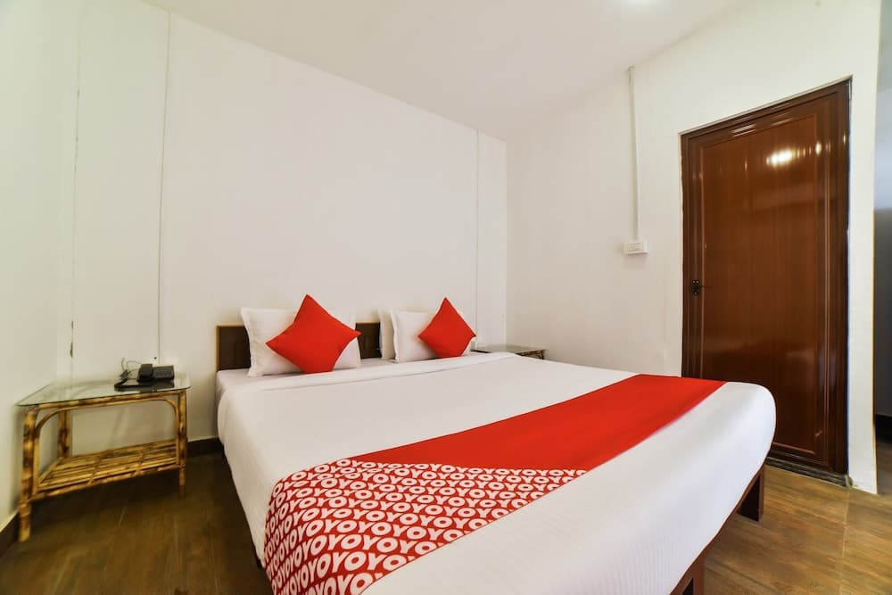 OYO 30548 Padma Cottages