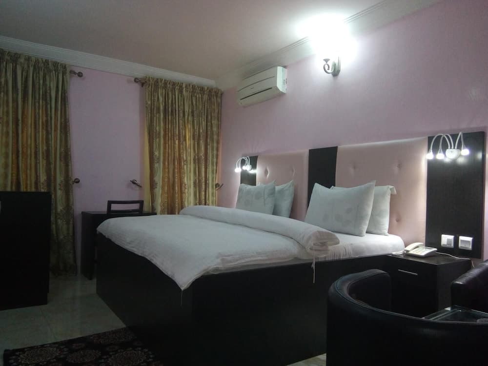 Promel Hotels
