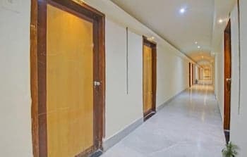 Hotel Maruthi Residency