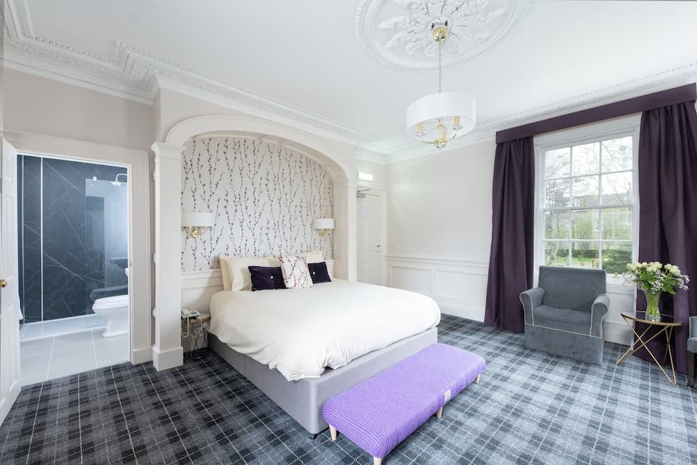 Pentland Hotel