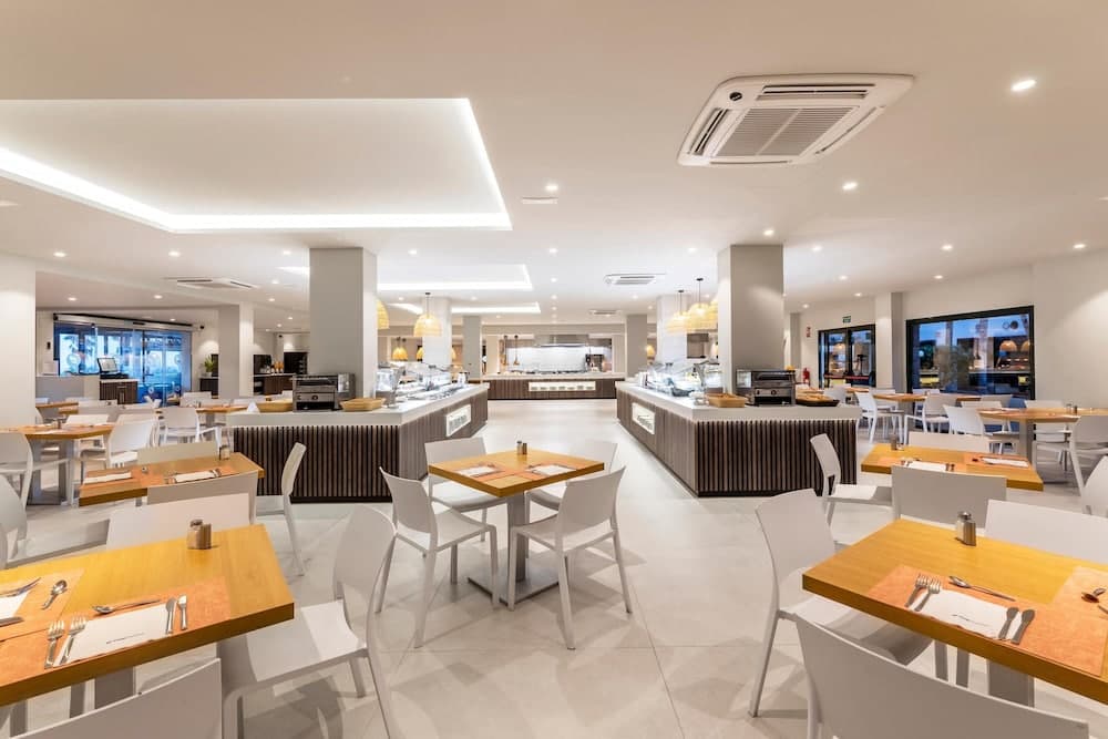THB Flora Aparthotel