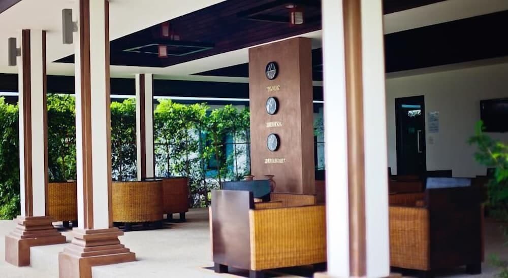 Ocean Breeze Residence