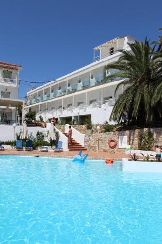 Paradise Hotel