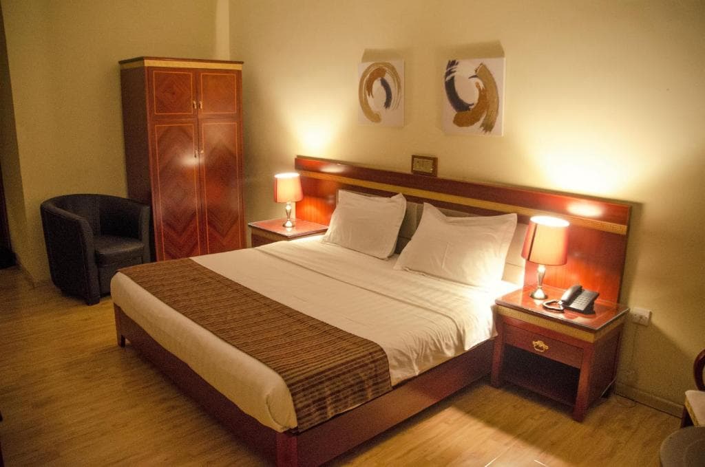 Hotel Rosebud
