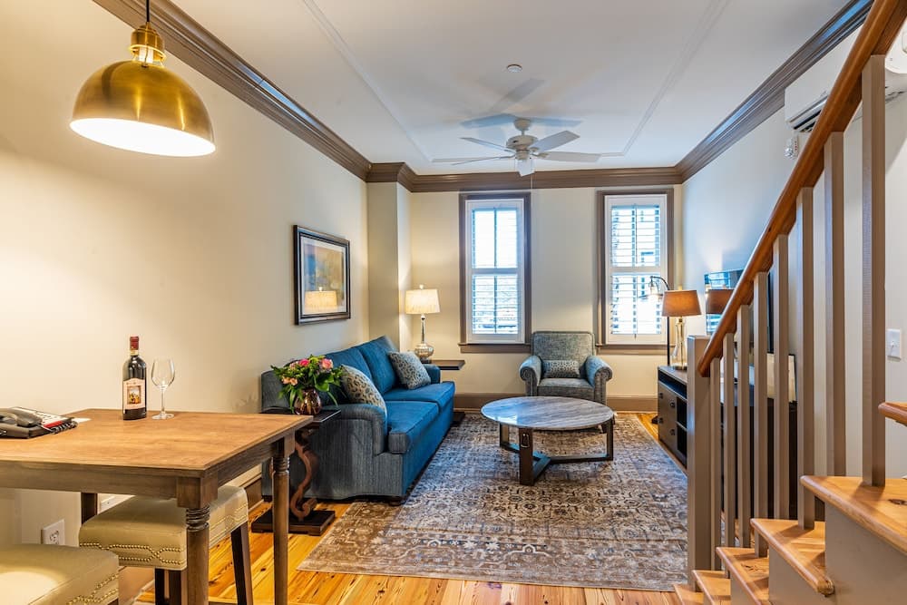 Andrew Pinckney Inn
