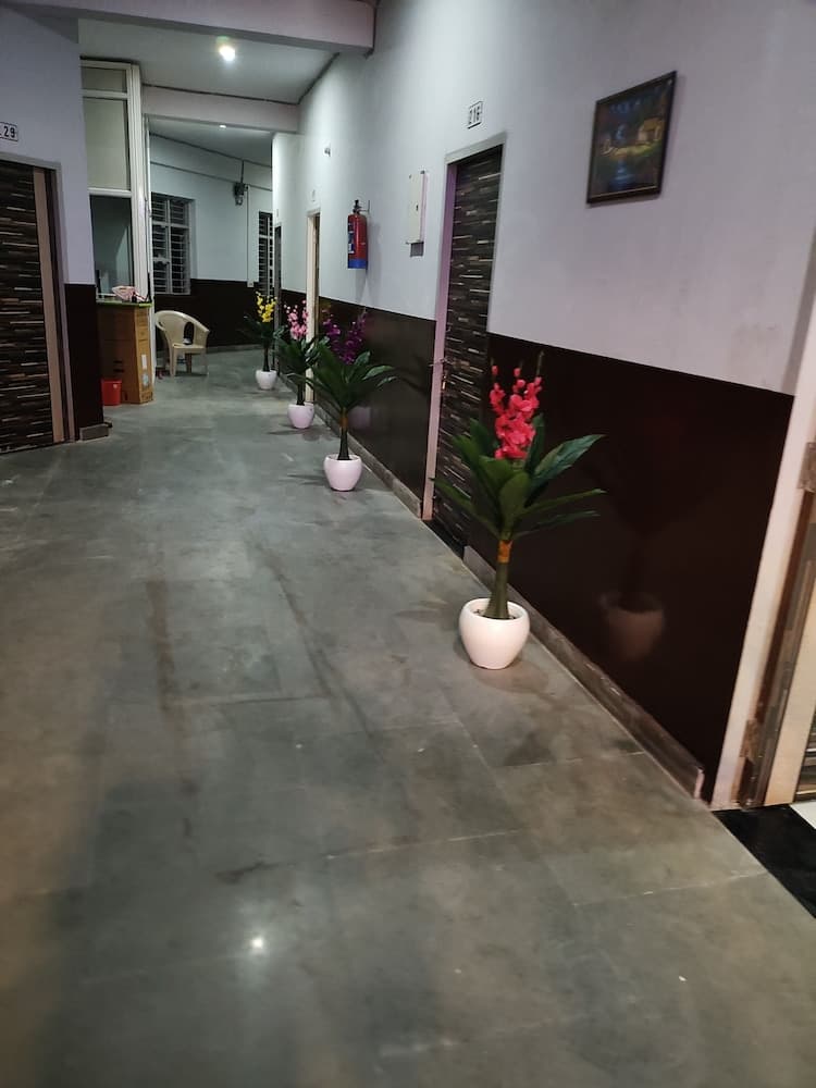 Vrindavan Hotel