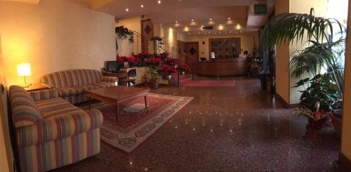 Hotel Savant