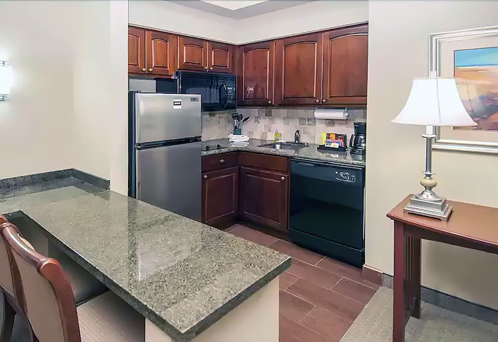 WeStay Suites - Covington/Mandeville