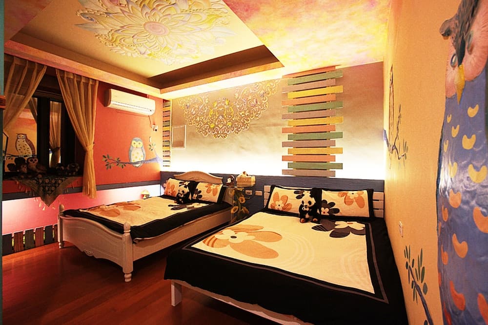 3D Sunflower Embossed B&B