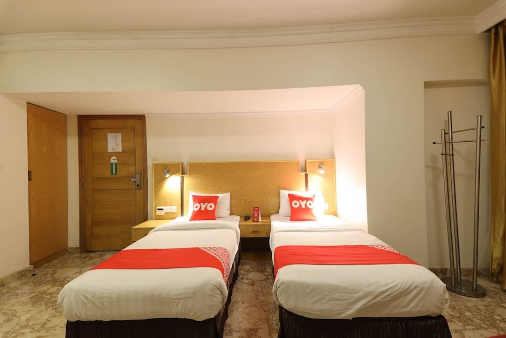 Al Reef Hotel