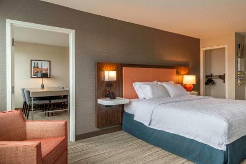 Hampton Inn Manchester Downtown