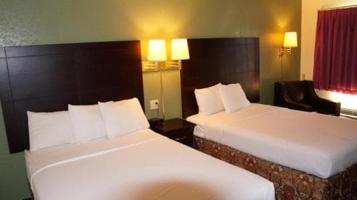 Regency Inn & Suites Pittsburg