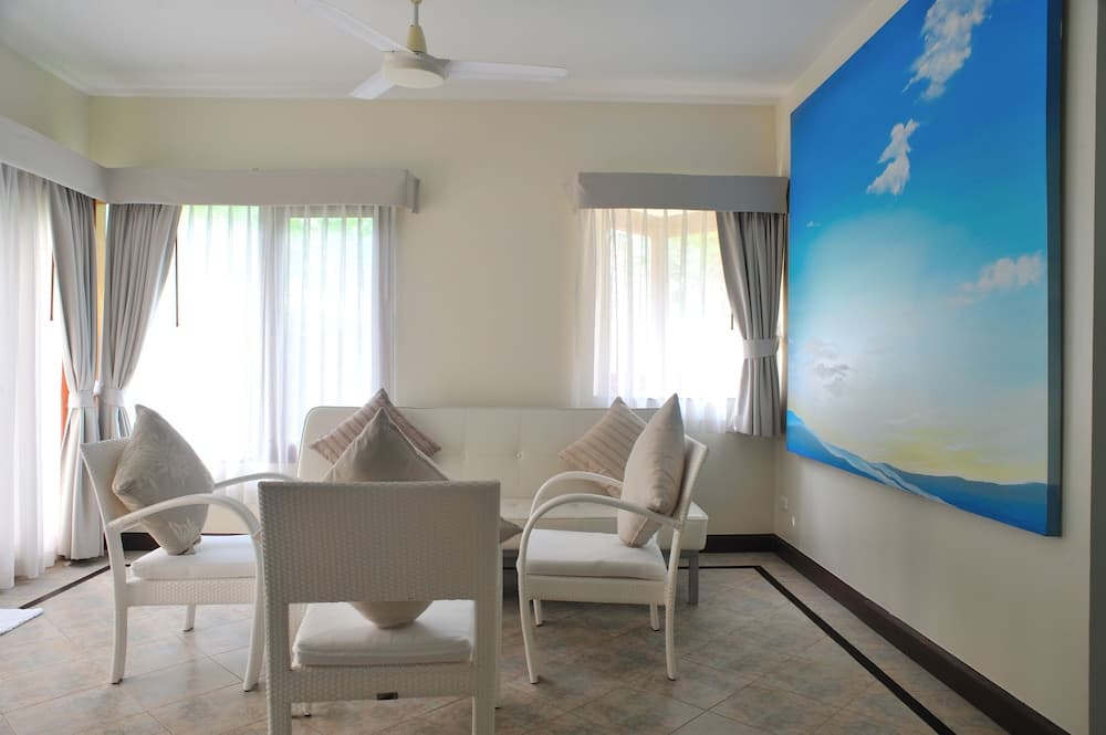 Cloud19 Beach Retreat