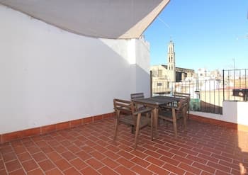 Picasso Apartments