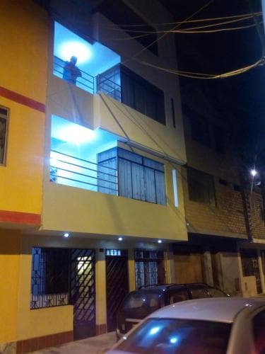 Sunset Hostel Airport