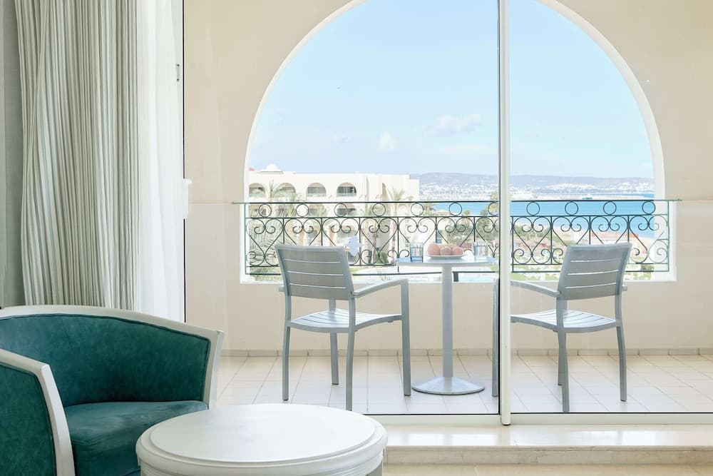 Iberostar Waves Averroes