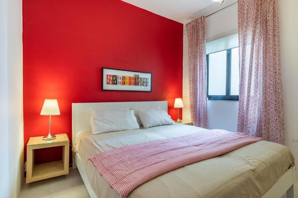 Stunning - Seafront 3-Bedroom 6th Floor