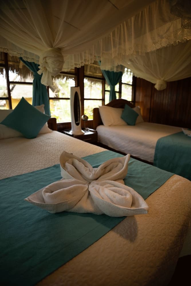 Yarina Eco Lodge