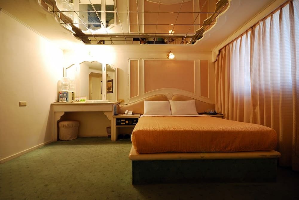 King Set Hotel