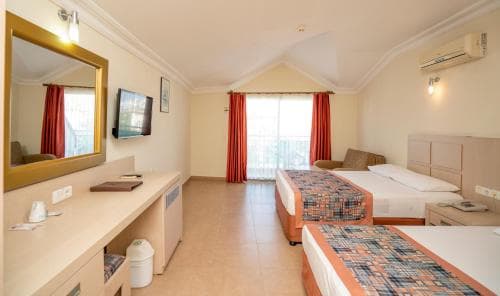 Gardenia Beach Hotel